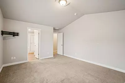 807 N Wellington Ct, North Salt Lake, UT 84054 - Photo 21