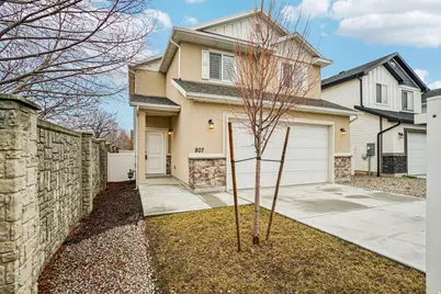 807 N Wellington Ct, North Salt Lake, UT 84054 - Photo 3