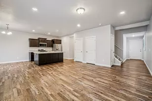 807 N Wellington Ct, North Salt Lake, UT 84054 - Photo 7