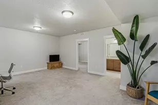 2762 West Sparkford Dr., Taylorsville, UT 84129 - Photo 37