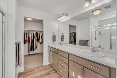 9270 N Scenic Mountain Dr, Eagle Mountain, UT 84005 - Photo 13