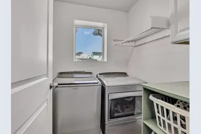 9270 N Scenic Mountain Dr, Eagle Mountain, UT 84005 - Photo 23