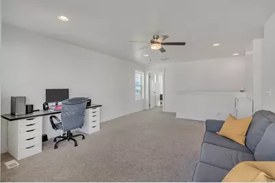 9270 N Scenic Mountain Dr, Eagle Mountain, UT 84005 - Photo 17