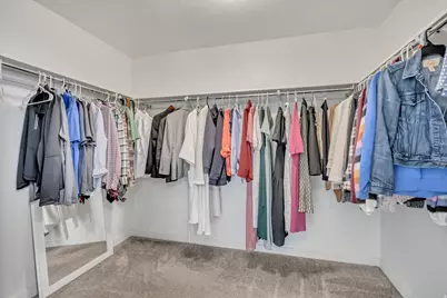 9270 N Scenic Mountain Dr, Eagle Mountain, UT 84005 - Photo 15