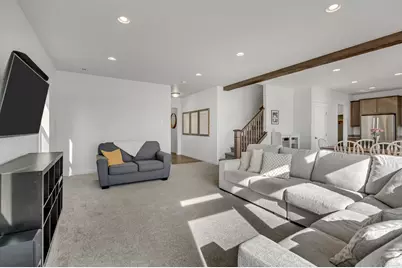 9270 N Scenic Mountain Dr, Eagle Mountain, UT 84005 - Photo 5