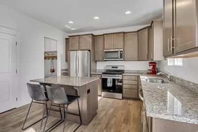 9270 N Scenic Mountain Dr, Eagle Mountain, UT 84005 - Photo 9