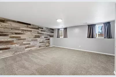 284 W Alfred Dr N, Tooele, UT 84074 - Photo 13