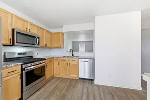 284 W Alfred Dr N, Tooele, UT 84074 - Photo 3