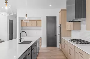 4348 N Braiken Dr, Lehi, UT 84048 - Photo 9