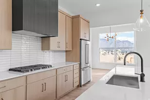 4348 N Braiken Dr, Lehi, UT 84048 - Photo 9