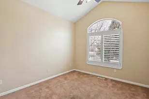 3059 W Uinta Pines Circle, South Jordan, UT 84095 - Photo 11