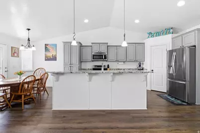 141 W 300 N, Gunnison, UT 84634 - Photo 5