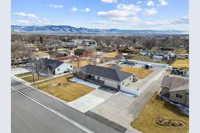 141 W 300 N, Gunnison, UT 84634 - Photo 33