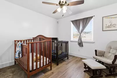 141 W 300 N, Gunnison, UT 84634 - Photo 17