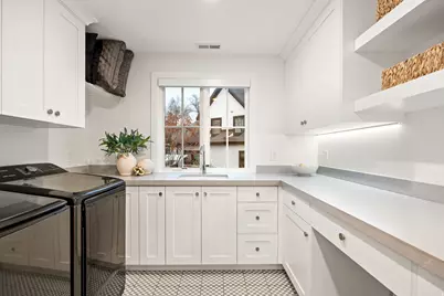 1453 E Uintah Cir, Salt Lake City, UT 84105 - Photo 41