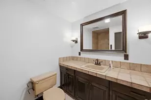 933 Northern Hills Cir, Bountiful, UT 84010 - Photo 43