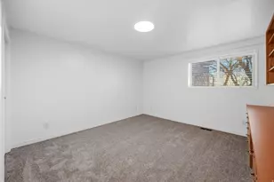 933 Northern Hills Cir, Bountiful, UT 84010 - Photo 41