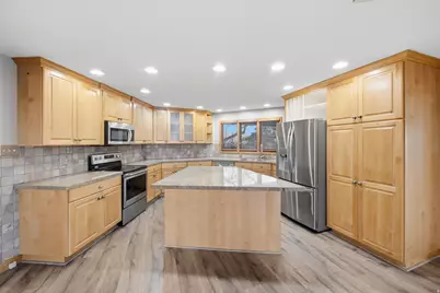 933 Northern Hills Cir, Bountiful, UT 84010 - Photo 25