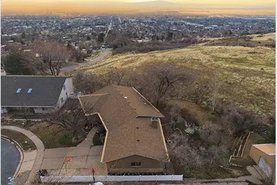 933 Northern Hills Cir, Bountiful, UT 84010 - Photo 47