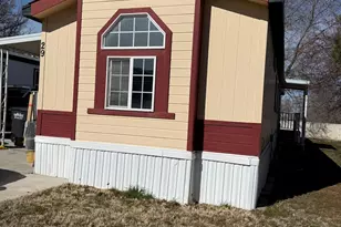 5075 W 4700 S, Kearns, UT 84118 - Photo 1