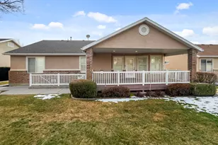 572 E 2250 N, North Ogden, UT 84414 - Photo 29