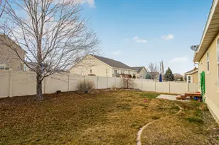 8282 S 6430 W, West Jordan, UT 84081 - Photo 29