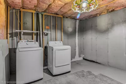 8282 S 6430 W, West Jordan, UT 84081 - Photo 27