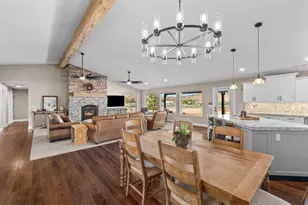 898 W Grand Canyon Dr, Kanab, UT 84741 - Photo 3