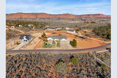 898 W Grand Canyon Dr, Kanab, UT 84741 - Photo 33