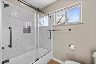 898 W Grand Canyon Dr, Kanab, UT 84741 - Photo 15