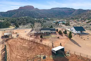 898 W Grand Canyon Dr, Kanab, UT 84741 - Photo 37