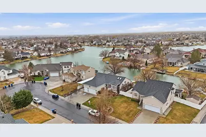 208 N Lakeview W, Stansbury Park, UT 84074 - Photo 35