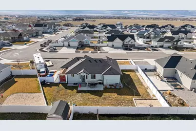 237 S Jodi Ln, Grantsville, UT 84029 - Photo 35