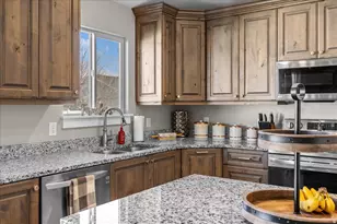 237 S Jodi Ln, Grantsville, UT 84029 - Photo 13