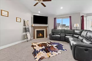 237 S Jodi Ln, Grantsville, UT 84029 - Photo 5