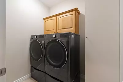 4488 Summerwood Dr, Bountiful, UT 84010 - Photo 17