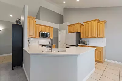 4488 Summerwood Dr, Bountiful, UT 84010 - Photo 13