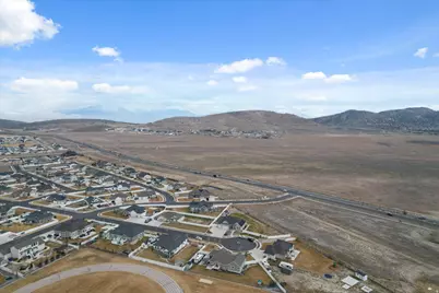 6151 N Davis Knolls Dr, Eagle Mountain, UT 84005 - Photo 47