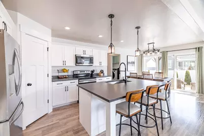 6757 W Dry Peak Dr S, Herriman, UT 84096 - Photo 5