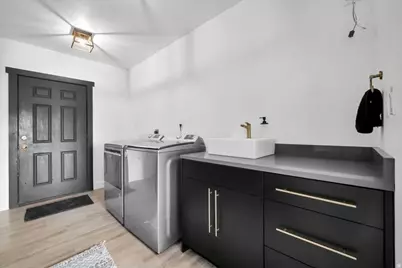 160 W 300 S, Fairview, UT 84629 - Photo 25