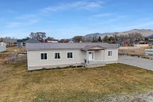 160 W 300 S, Fairview, UT 84629 - Photo 3