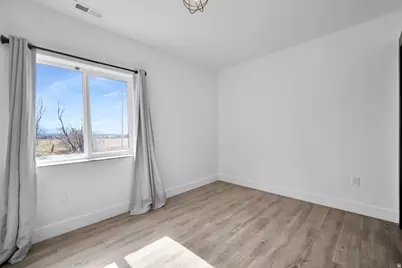 160 W 300 S, Fairview, UT 84629 - Photo 31