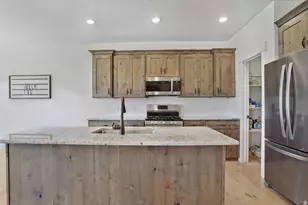 32 S 2560 E, Spanish Fork, UT 84660 - Photo 9