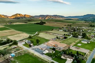 248 E 9300 S, Paradise, UT 84328 - Photo 69