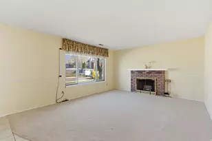 209 W 205 N, Orem, UT 84057 - Photo 5