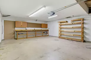 209 W 205 N, Orem, UT 84057 - Photo 29