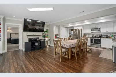 209 W 205 N, Orem, UT 84057 - Photo 11