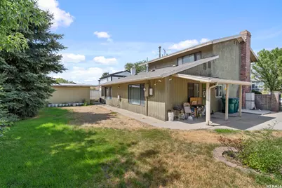 209 W 205 N, Orem, UT 84057 - Photo 23