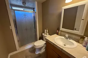160 N 4900 W, Roosevelt, UT 84066 - Photo 15