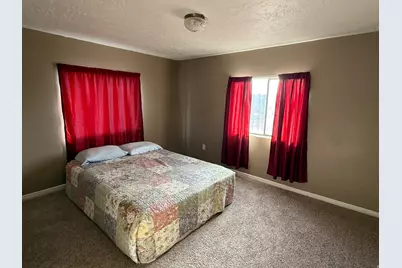 160 N 4900 W, Roosevelt, UT 84066 - Photo 13